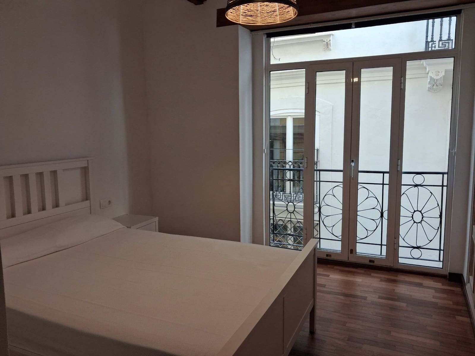 2 bedroom Flat for sale in Valencia city - € 593,000 (Ref: 9628059)