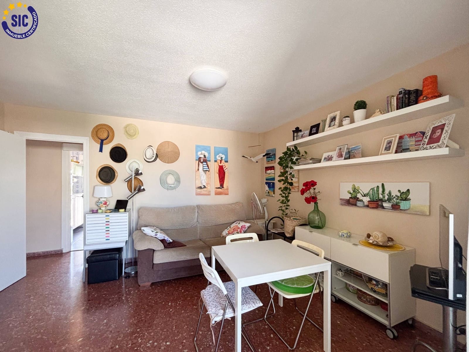 2 bedroom Flat for sale in Denia with pool garage - € 220,000 (Ref: 9628062)