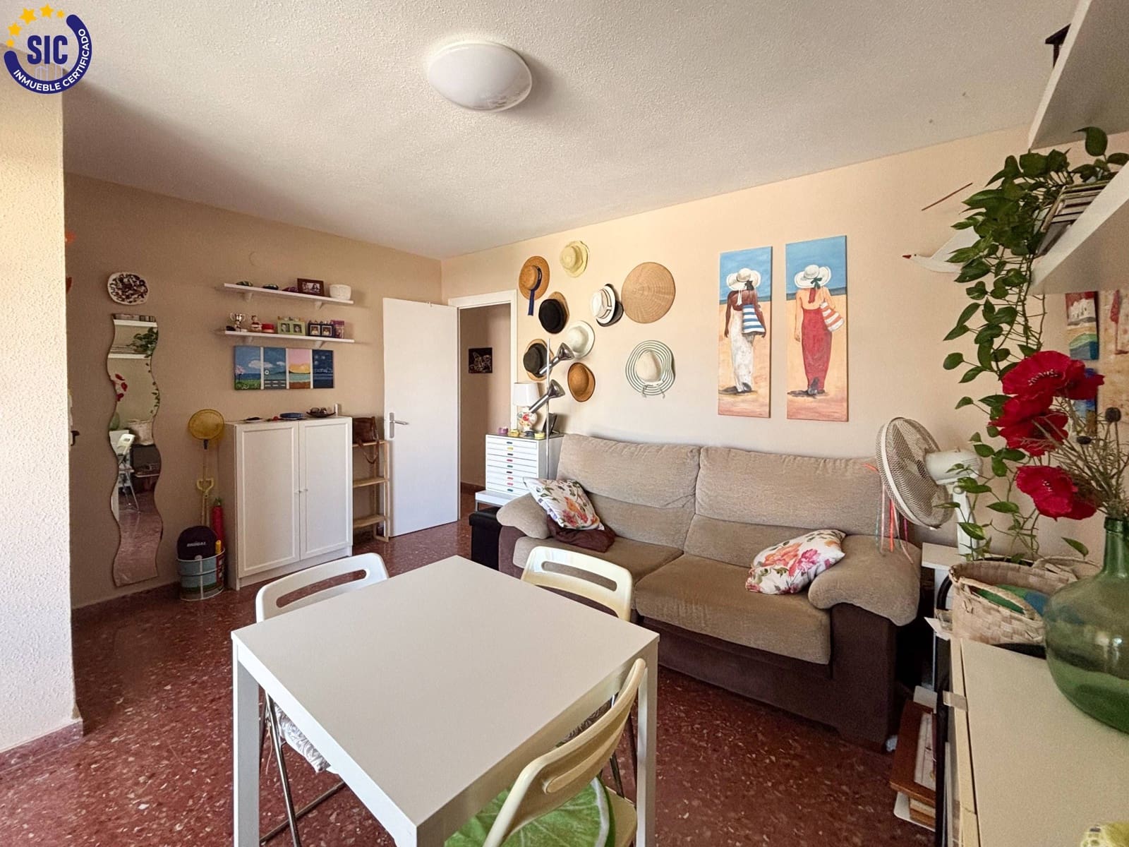 2 bedroom Flat for sale in Denia with pool garage - € 220,000 (Ref: 9628062)