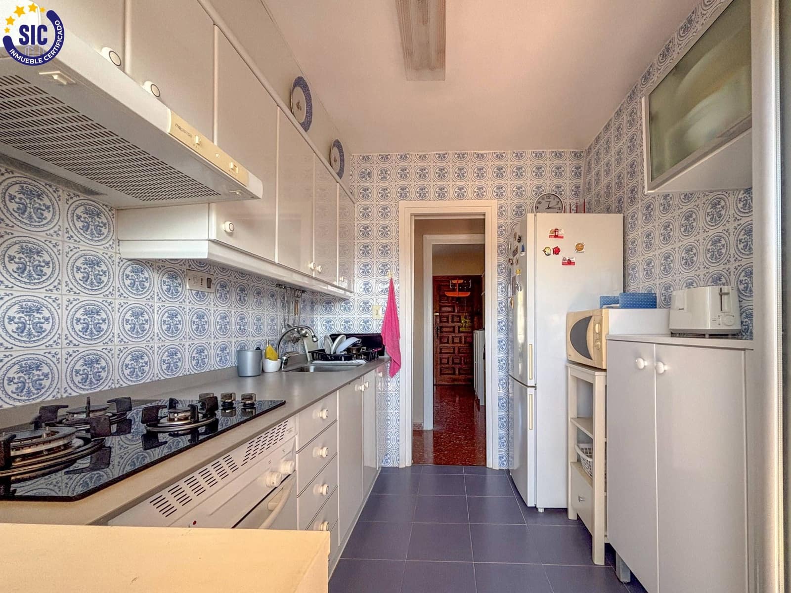 2 bedroom Flat for sale in Denia with pool garage - € 220,000 (Ref: 9628062)