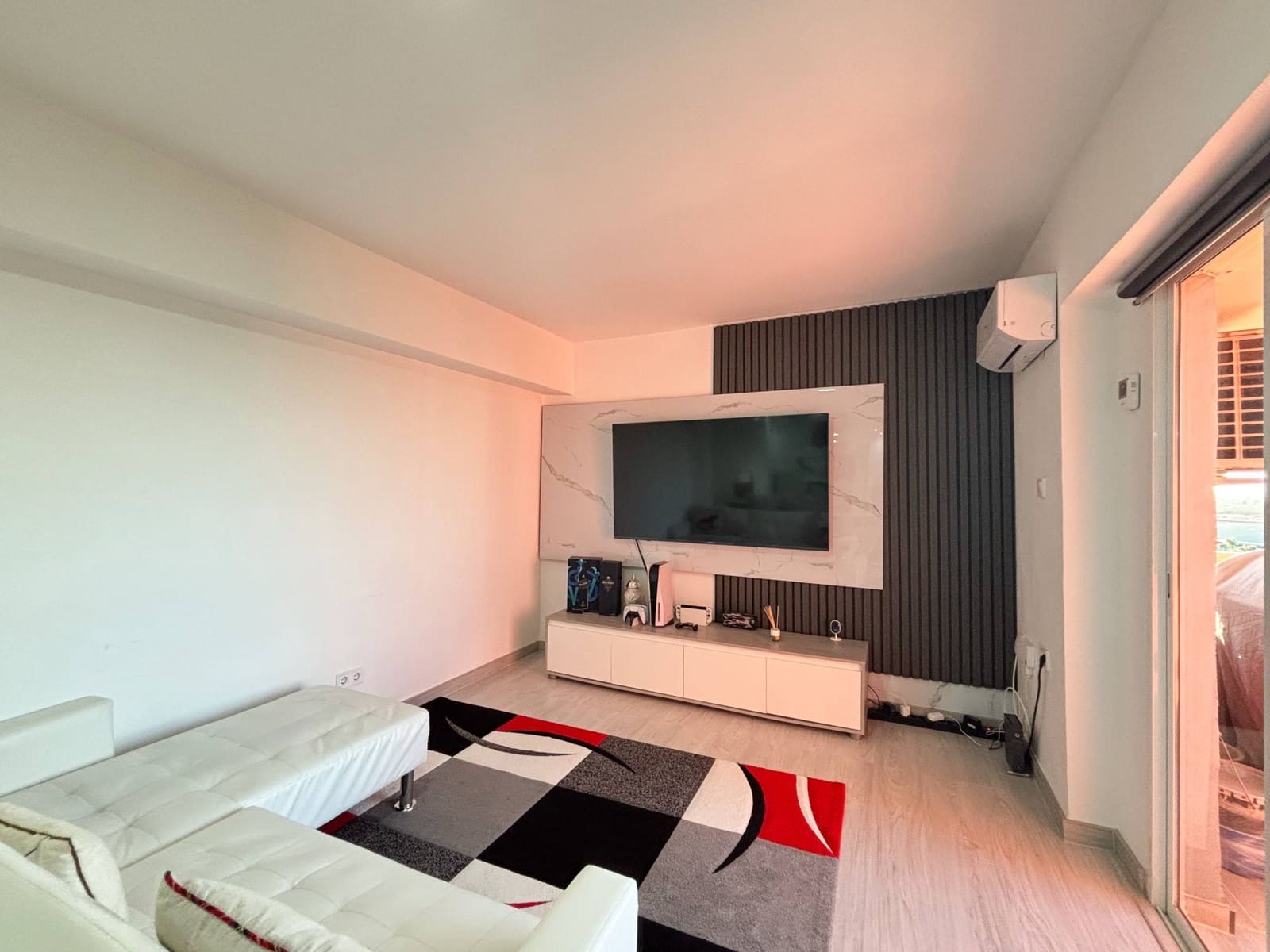 3 soveværelse Lejlighed til salg i Valencia by - € 335.000 (Ref: 9628066)