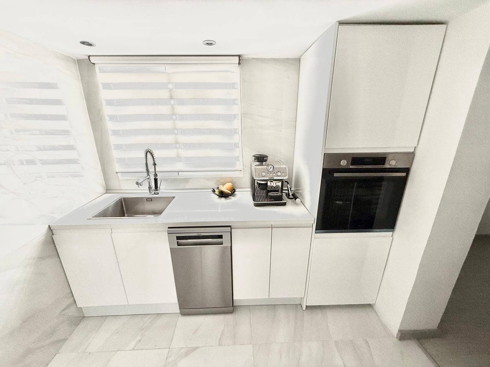 3 bedroom Flat for sale in Valencia city - € 329,000 (Ref: 9628066)