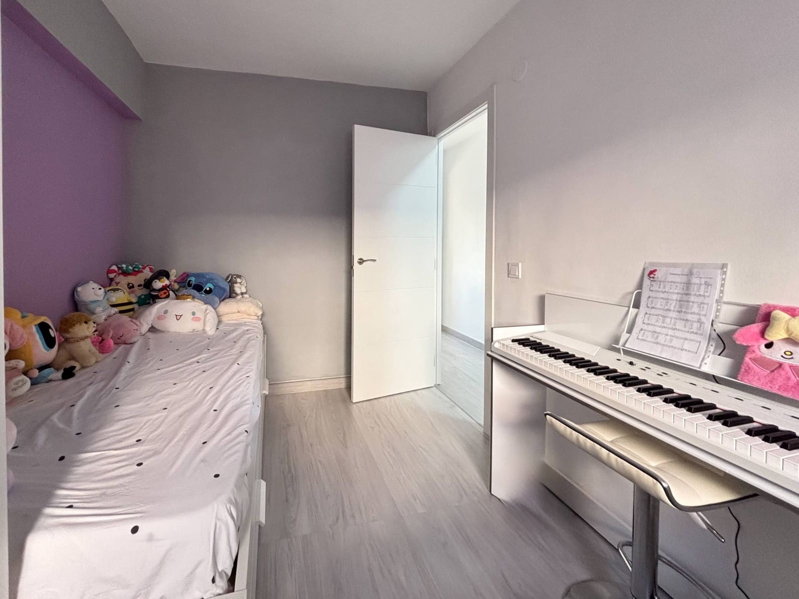 3 bedroom Flat for sale in Valencia city - € 329,000 (Ref: 9628066)