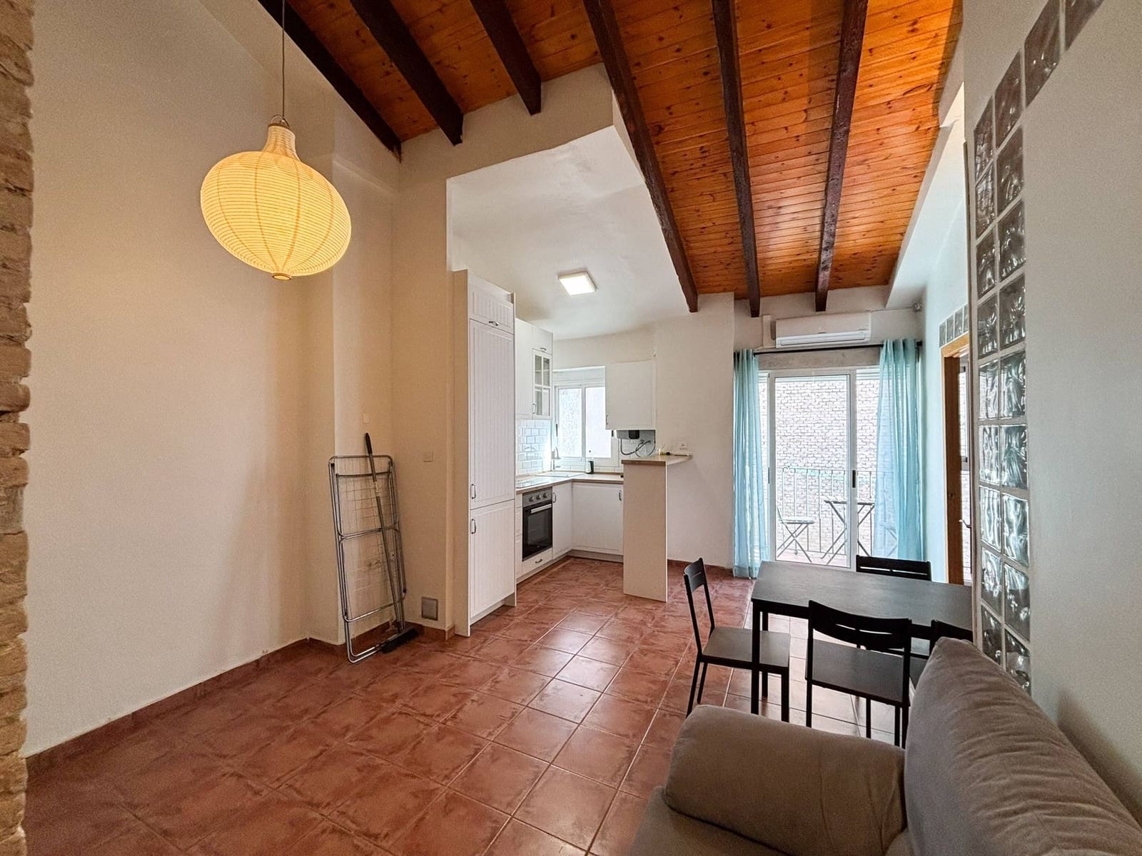 1 bedroom Apartment for sale in Valencia city - € 279,000 (Ref: 9628069)