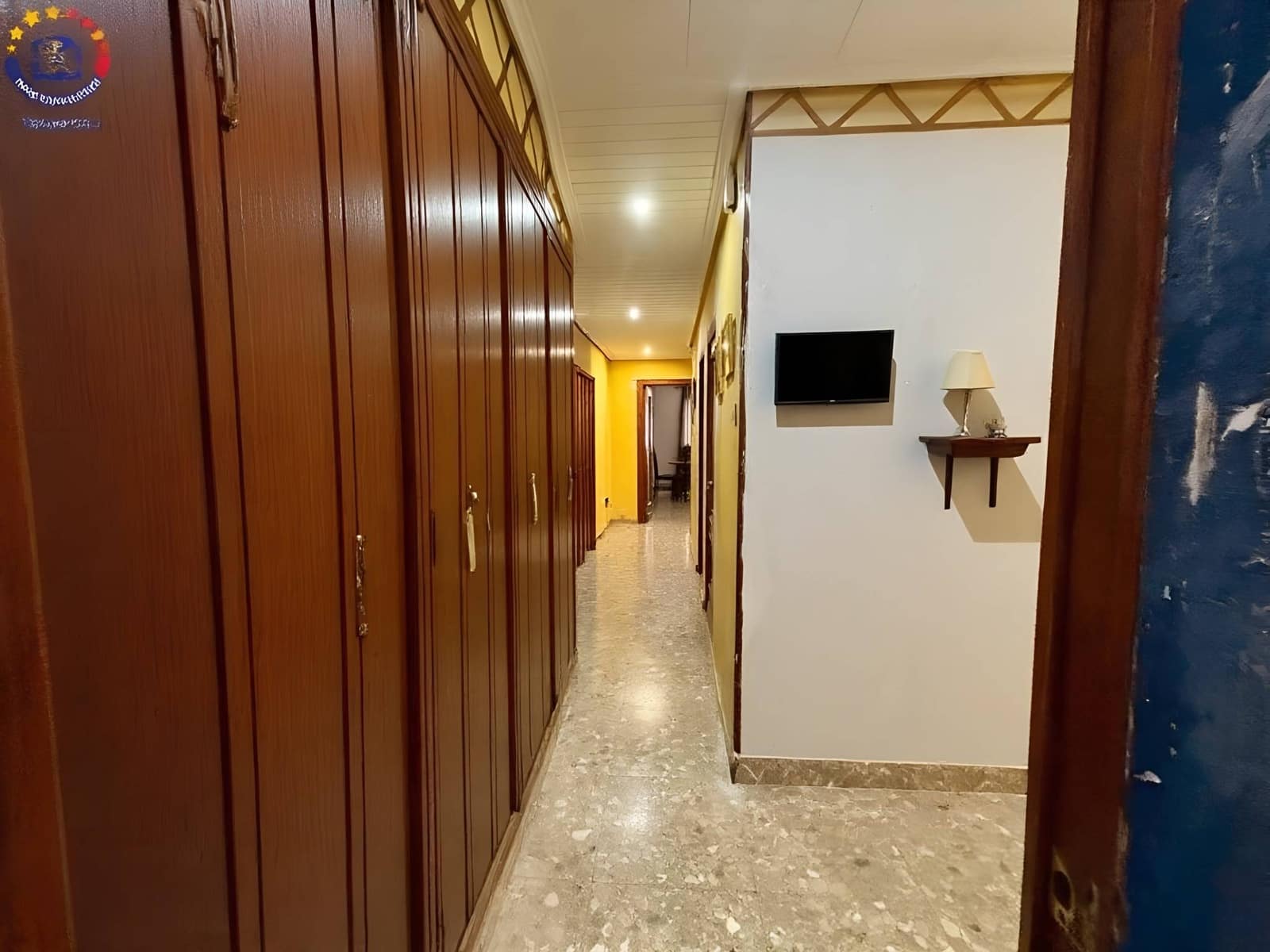 Piso de 4 habitaciones en València ciudad en venta - 239.000 € (Ref: 9629996)