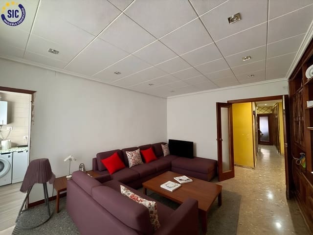 Piso de 4 habitaciones en Torrefiel, València ciudad en venta - 239.000 € (Ref: 9629996)
