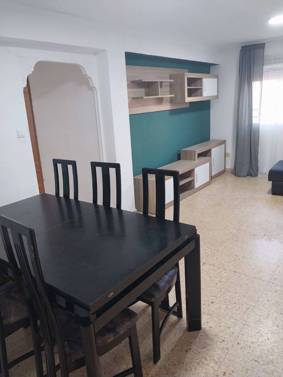 3 makuuhuone Asunto myytävänä paikassa Valencia kaupunki - 249 000 € (Ref: 9629997)