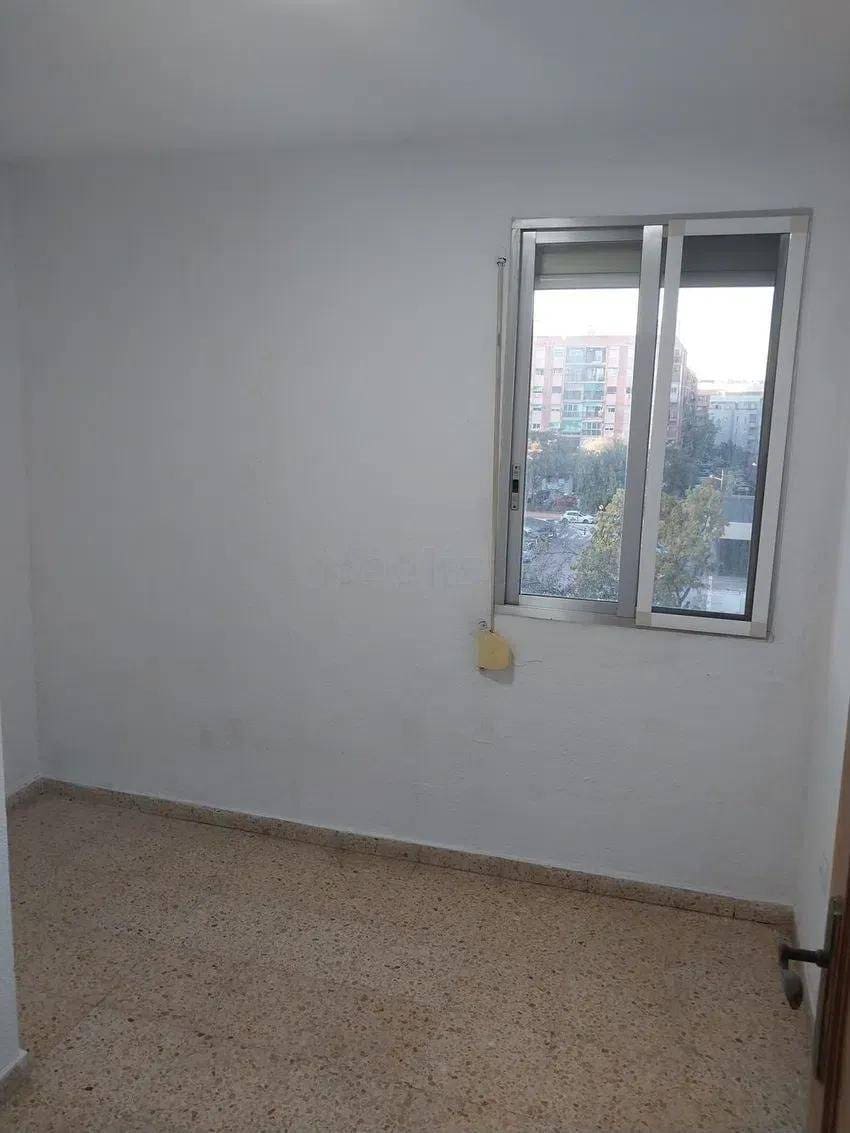 3 makuuhuone Asunto myytävänä paikassa Valencia kaupunki - 249 000 € (Ref: 9629997)