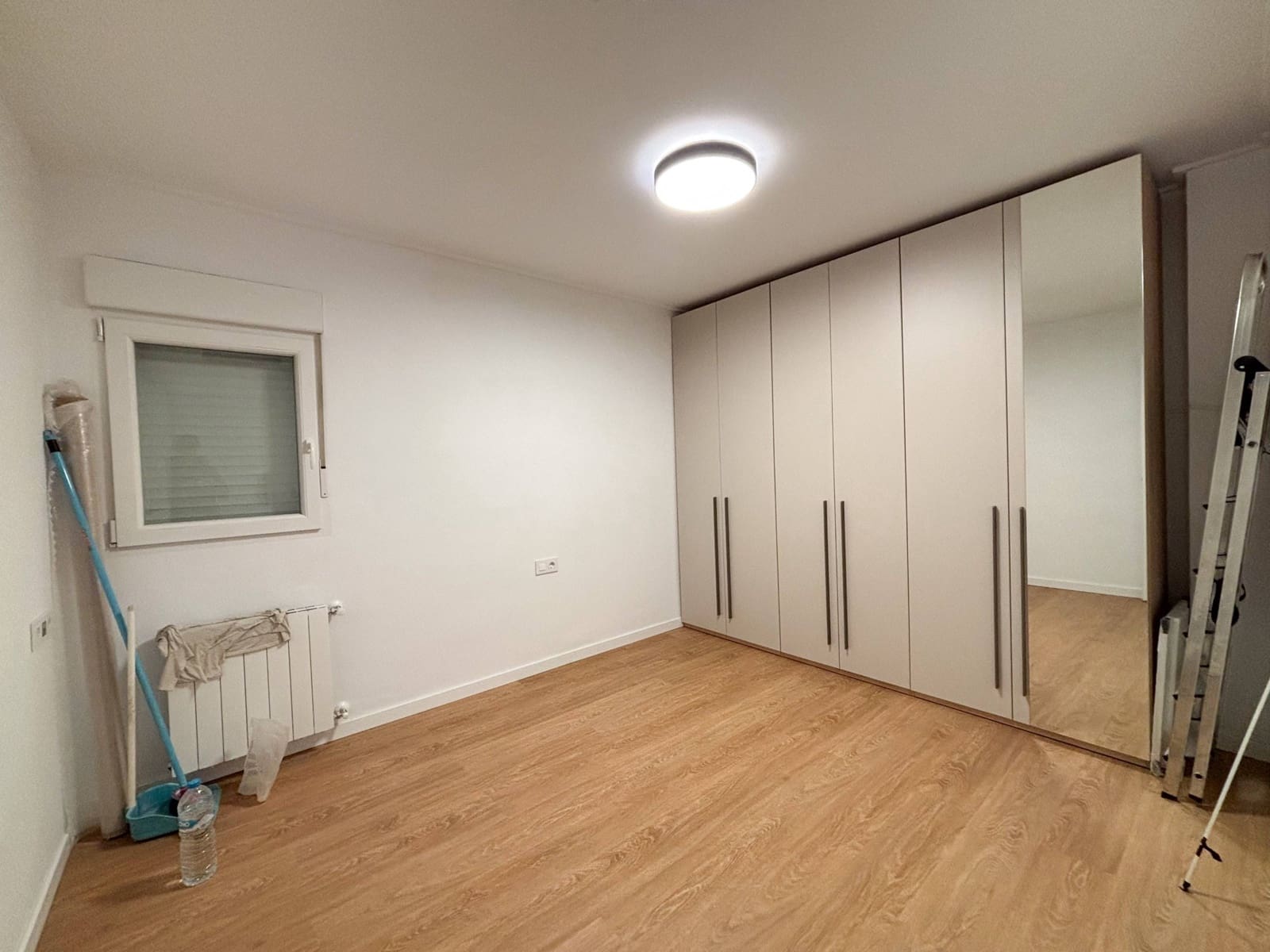 3 bedroom Flat for rent in Valencia city - € 2,300 (Ref: 9629998)