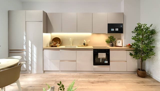 2 makuuhuone Asunto myytävänä paikassa En Corts, Valencia kaupunki - 420 000 € (Ref: 9648169)