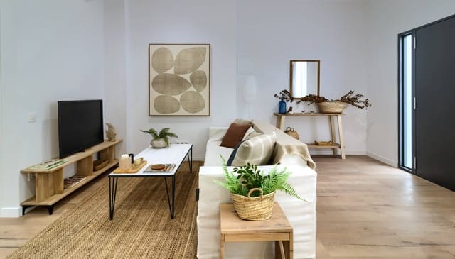 2 slaapkamer Flat te koop in En Corts, Valencia stad - € 420.000 (Ref: 9648169)