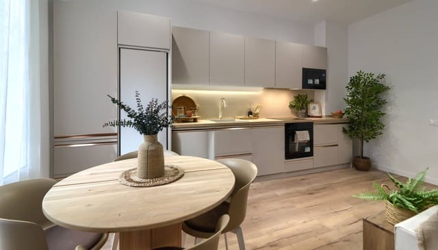 2 slaapkamer Flat te koop in En Corts, Valencia stad - € 420.000 (Ref: 9648169)