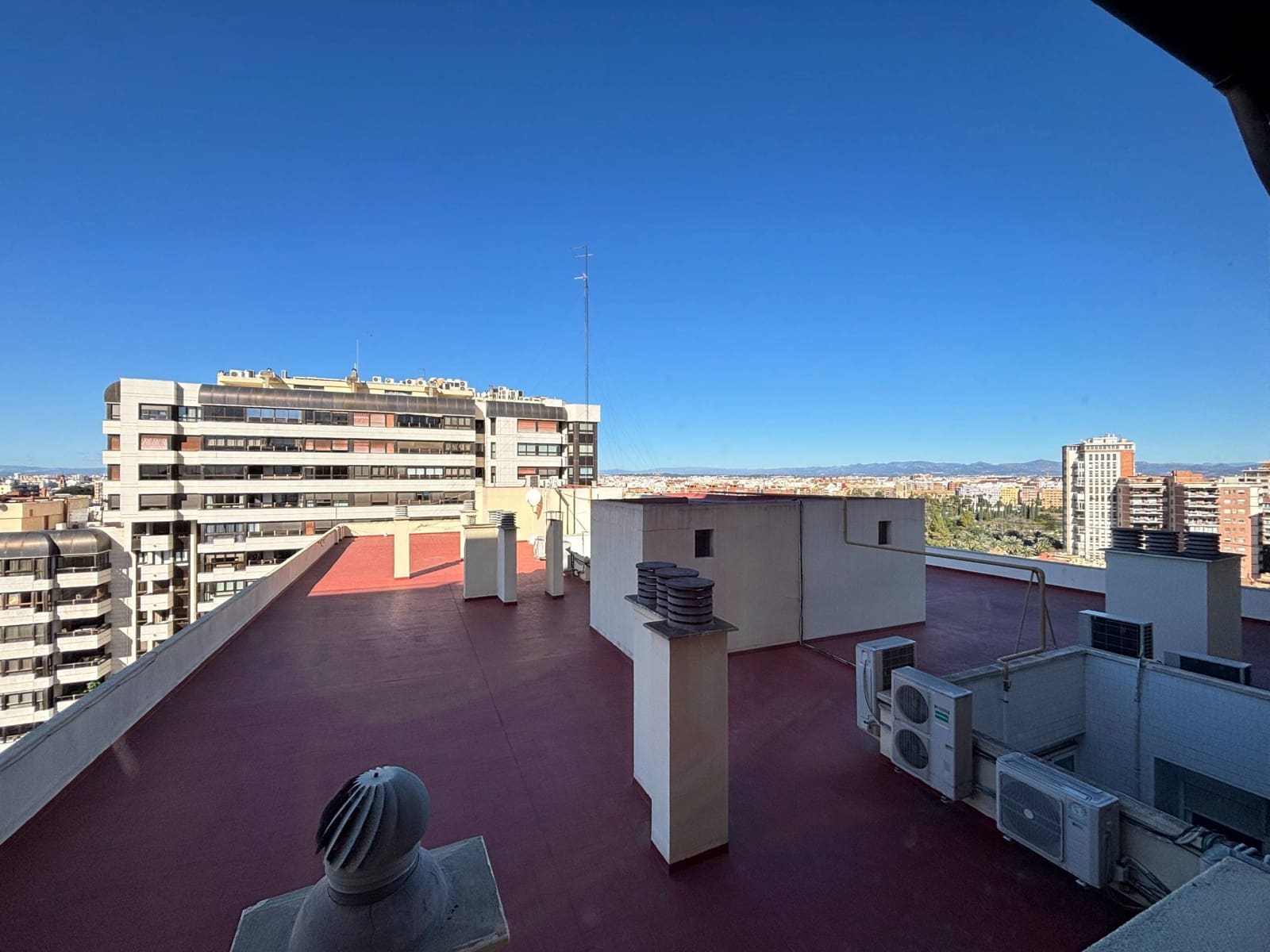 4 sypialnia Mieszkanie na sprzedaż w Miasto Walencja z garażem - 840 000 € (Ref: 9648170)