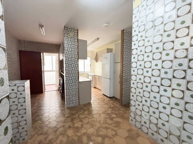 4 sypialnia Mieszkanie na sprzedaż w Miasto Walencja z garażem - 840 000 € (Ref: 9648170)