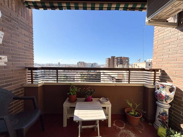 4 sovrum Lägenhet till salu i Valencia stad med garage - 840 000 € (Ref: 9648170)