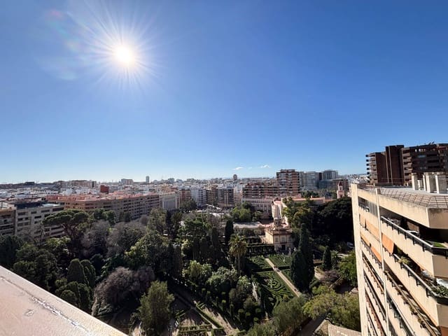 4 sovrum Lägenhet till salu i Valencia stad med garage - 840 000 € (Ref: 9648170)