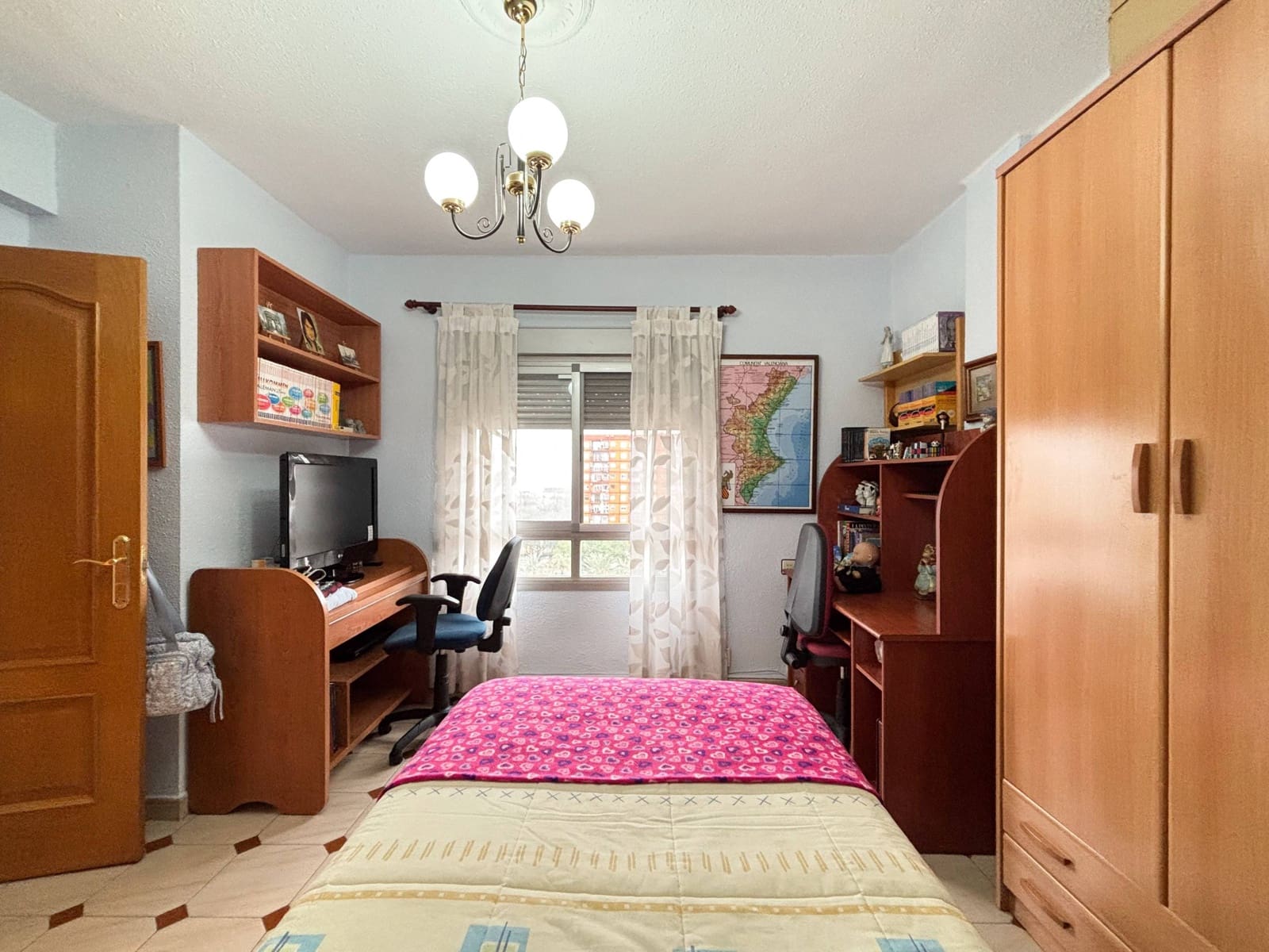 3 slaapkamer Flat te koop in Valencia stad - € 270.000 (Ref: 9656128)