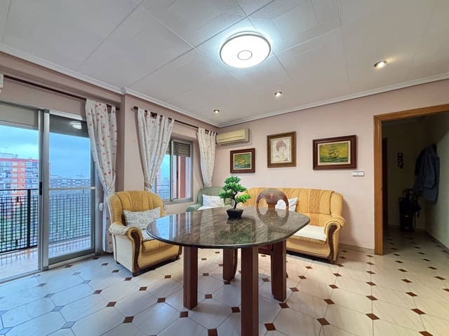 3 slaapkamer Flat te koop in Valencia stad - € 270.000 (Ref: 9656128)