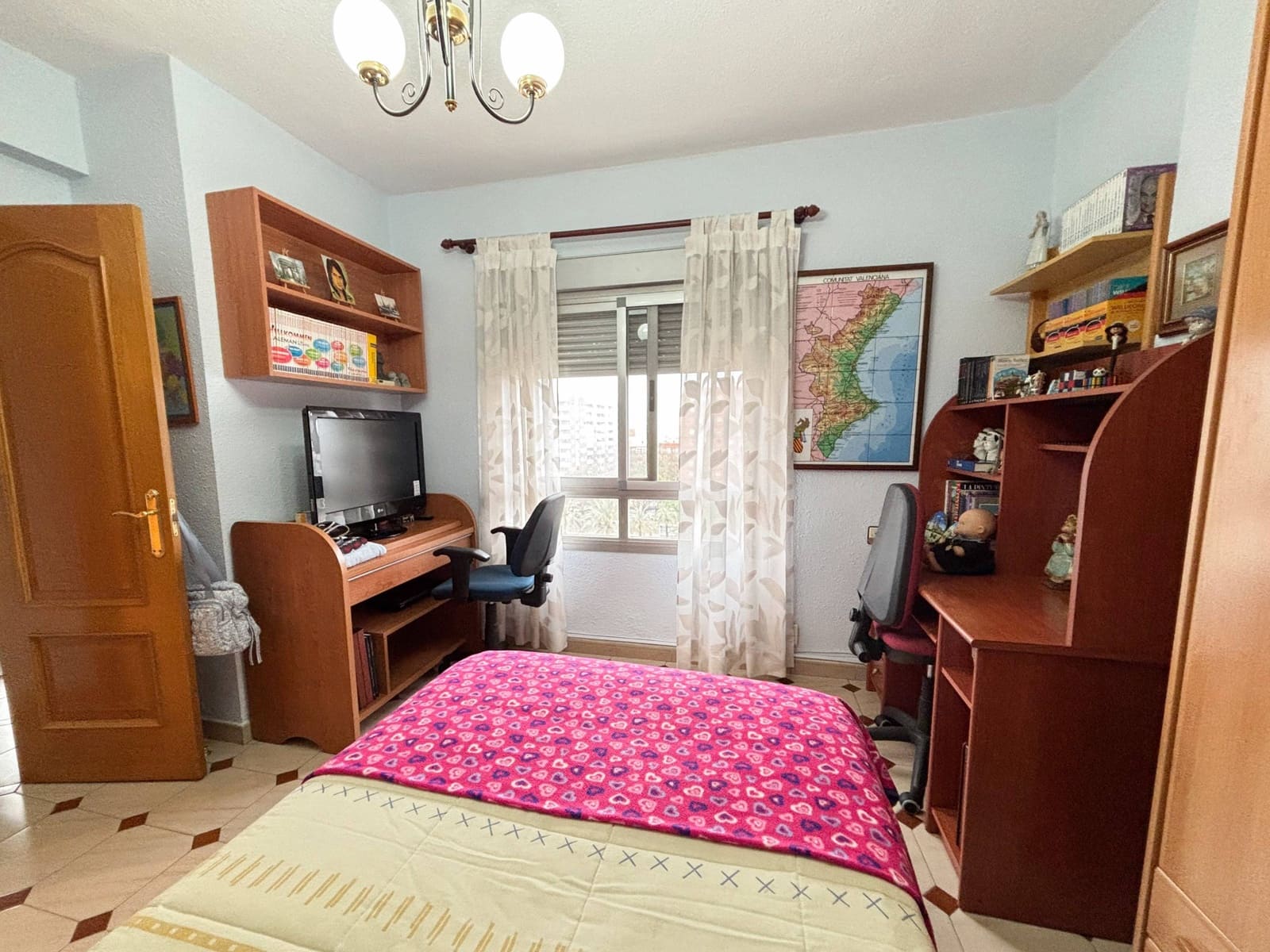 3 slaapkamer Flat te koop in Valencia stad - € 270.000 (Ref: 9656128)