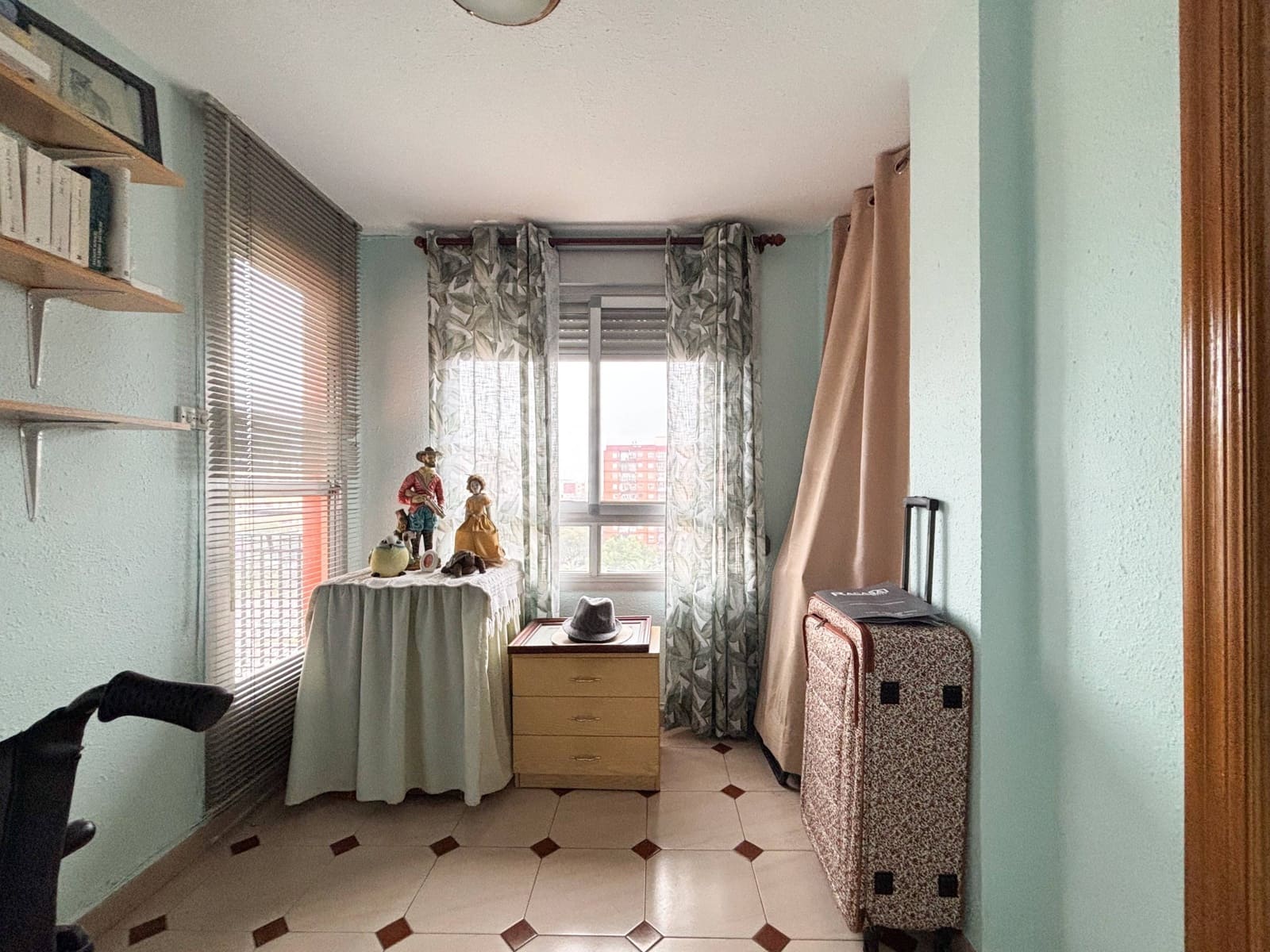 3 slaapkamer Flat te koop in Valencia stad - € 270.000 (Ref: 9656128)