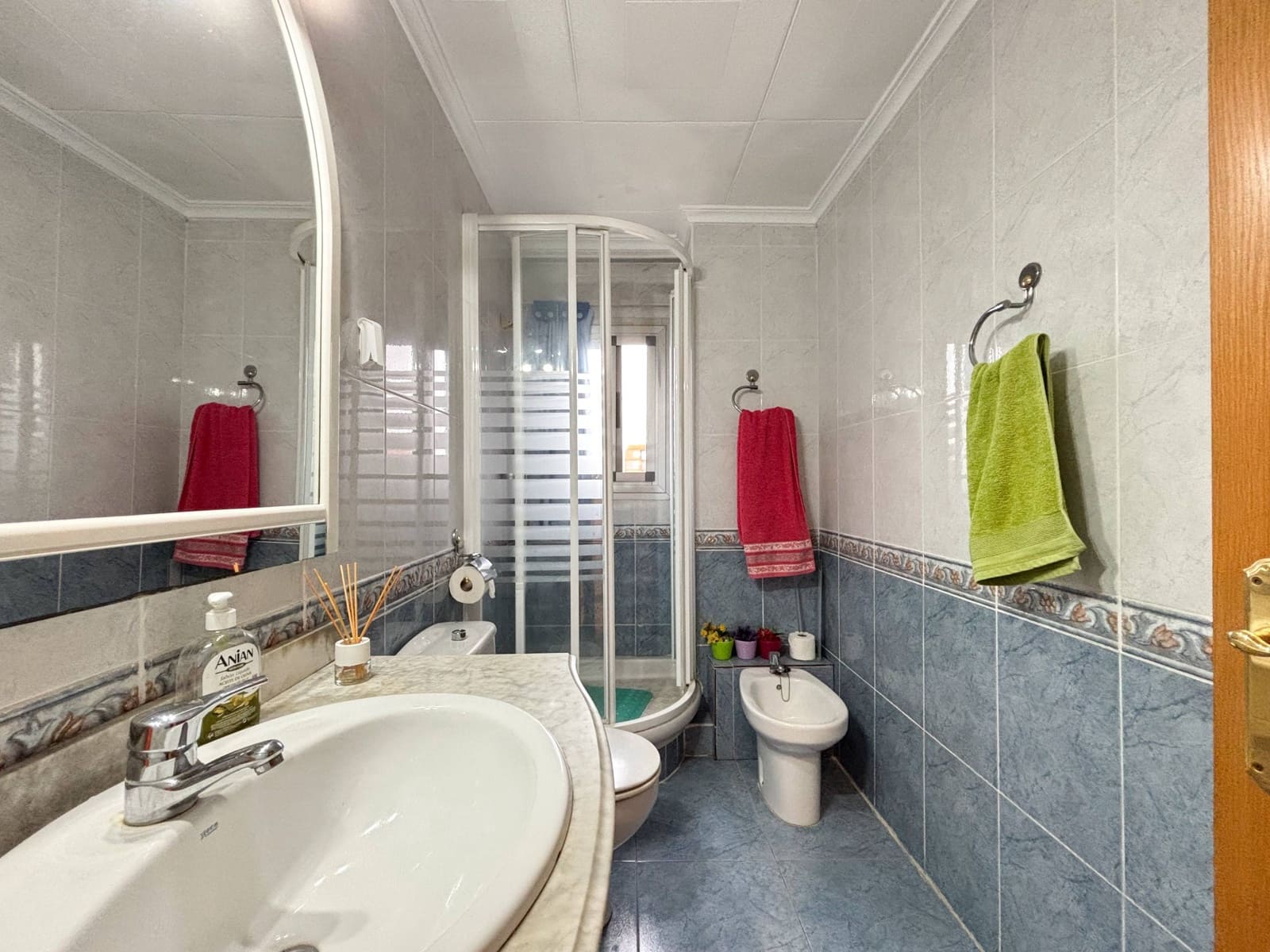 3 slaapkamer Flat te koop in Valencia stad - € 270.000 (Ref: 9656128)