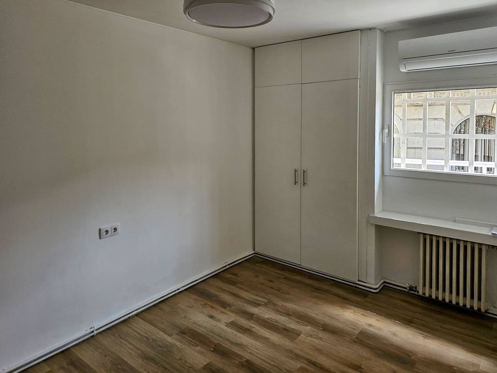 5 soveværelse Lejlighed til leje i Valencia by - € 2.800 (Ref: 9656129)