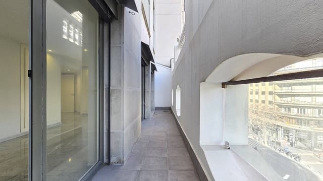 6 sypialnia Mieszkanie na sprzedaż w La Roqueta, Miasto Walencja z garażem - 820 000 € (Ref: 9656130)