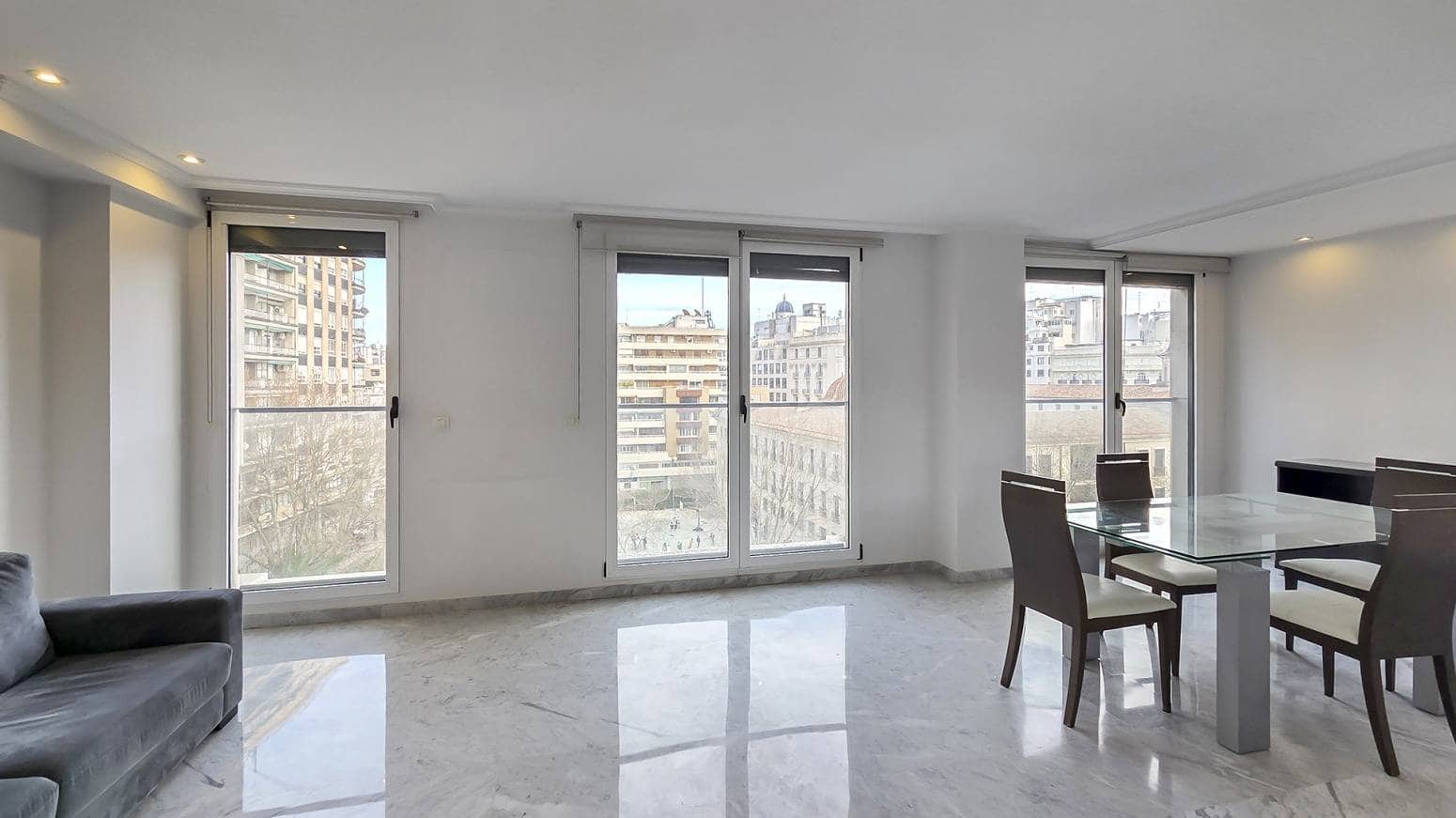Piso de 6 habitaciones en València ciudad en venta con garaje - 820.000 € (Ref: 9656130)