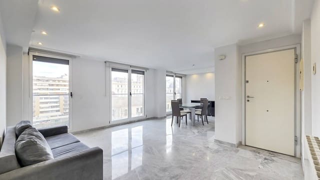 6 makuuhuone Asunto myytävänä paikassa La Roqueta, Valencia kaupunki mukana 
autotalli - 820 000 € (Ref: 9656130)