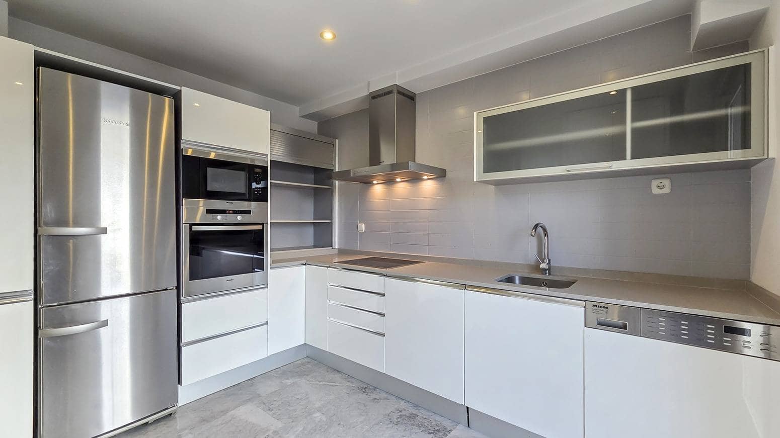 6 soverom Leilighet til salgs i Valencia by med garasje - € 820 000 (Ref: 9656130)