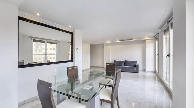 6 soverom Leilighet til salgs i La Roqueta, Valencia by med garasje - € 820 000 (Ref: 9656130)