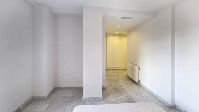 6 soverom Leilighet til salgs i La Roqueta, Valencia by med garasje - € 820 000 (Ref: 9656130)