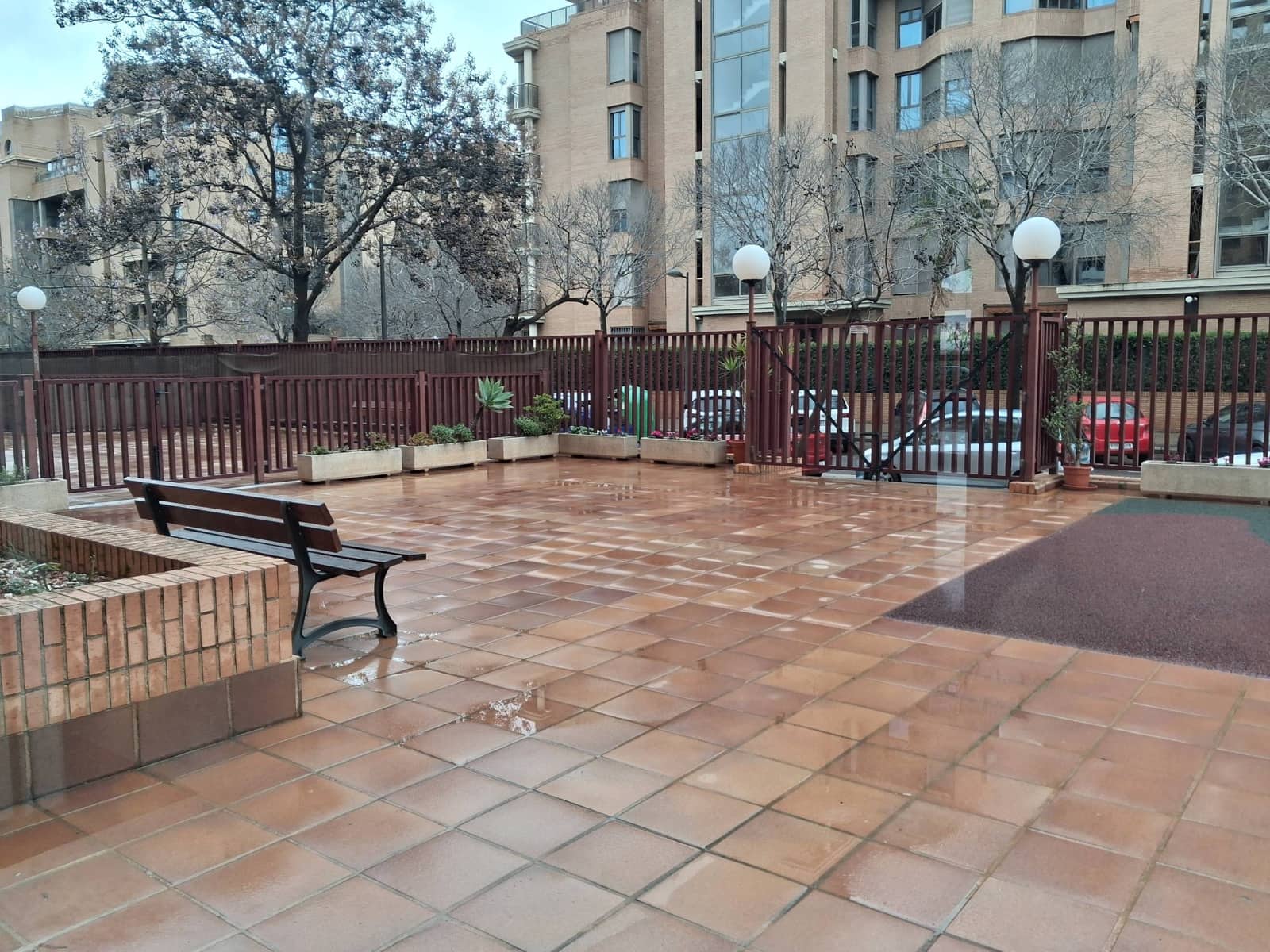 4 Zimmer Wohnung zu verkaufen in Valencia Stadt mit Pool Garage - 599.000 € (Ref: 9670665)