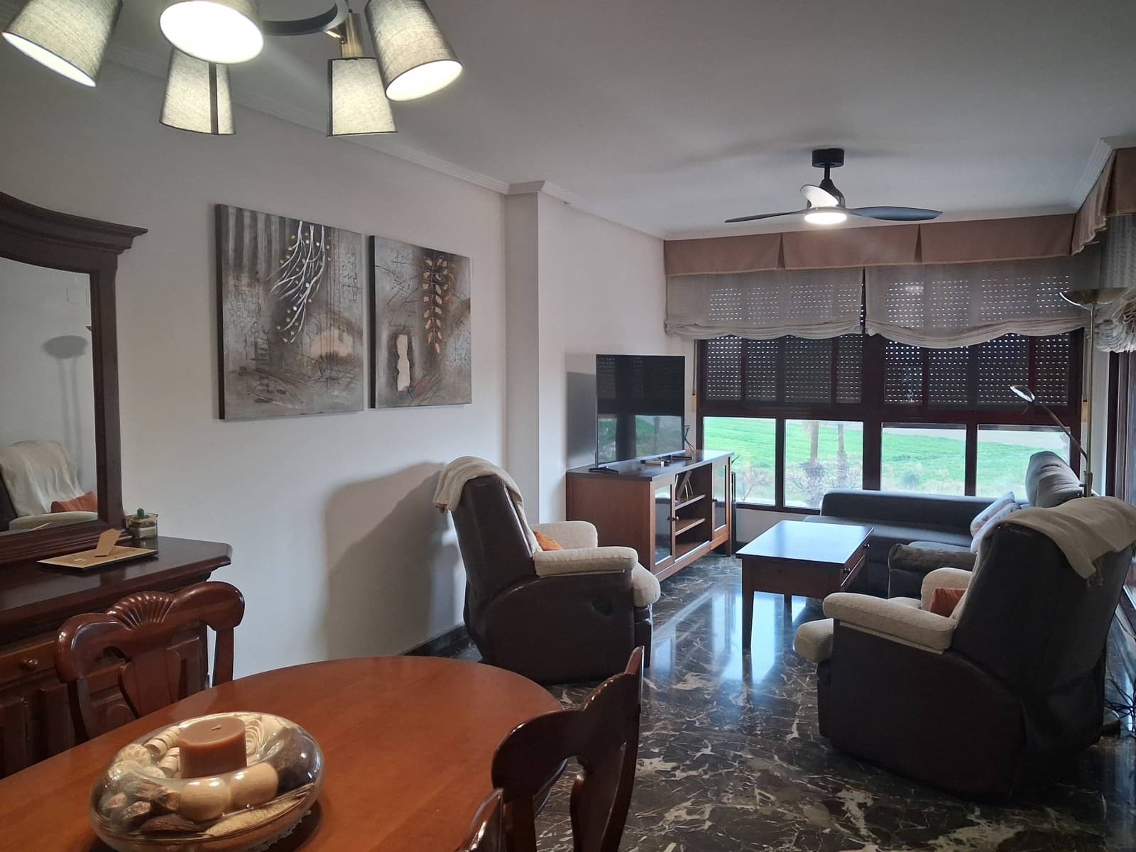 4 Zimmer Wohnung zu verkaufen in Valencia Stadt mit Pool Garage - 599.000 € (Ref: 9670665)