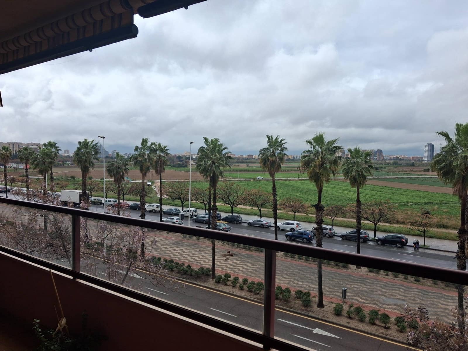 4 Zimmer Wohnung zu verkaufen in Valencia Stadt mit Pool Garage - 599.000 € (Ref: 9670665)