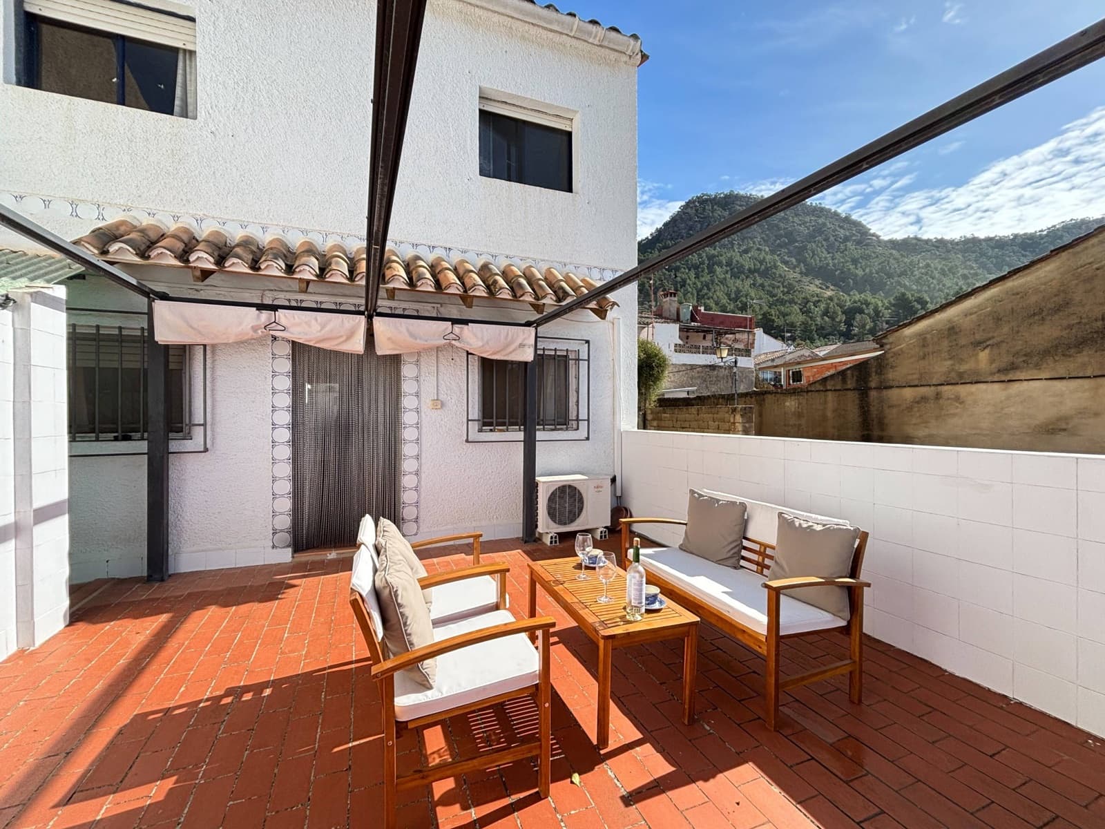 3 bedroom Finca/Country House for sale in Marines with garage - € 154,000 (Ref: 9677508)