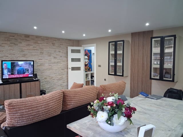 3 sypialnia Mieszkanie na sprzedaż w Vara de Quart, Miasto Walencja z garażem - 375 000 € (Ref: 9679883)