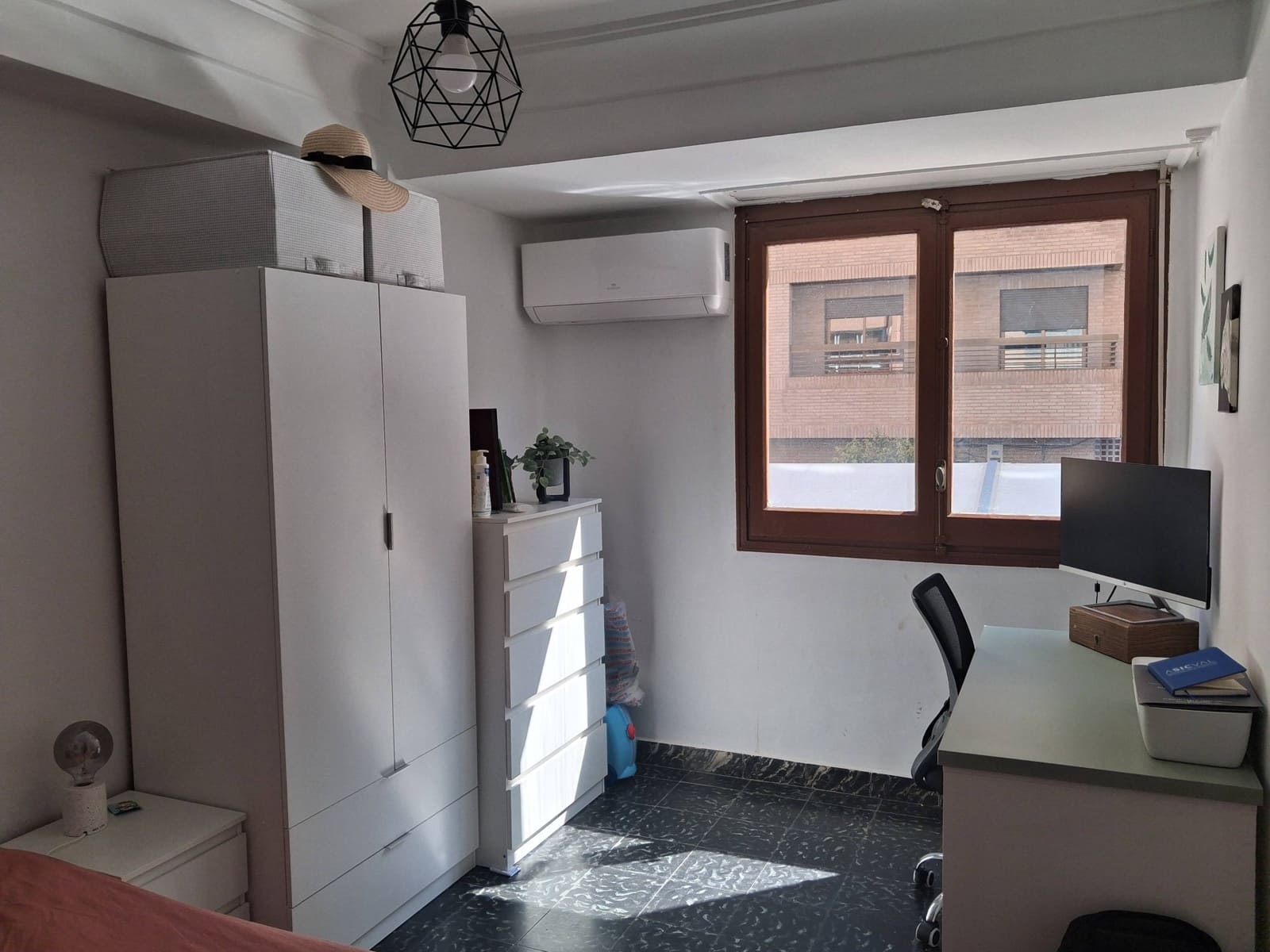 Piso de 3 habitaciones en València ciudad en venta - 285.000 € (Ref: 9686466)