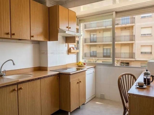 3 soveværelse Lejlighed til salg i Sant Antoni, Valencia by - € 275.000 (Ref: 9686466)