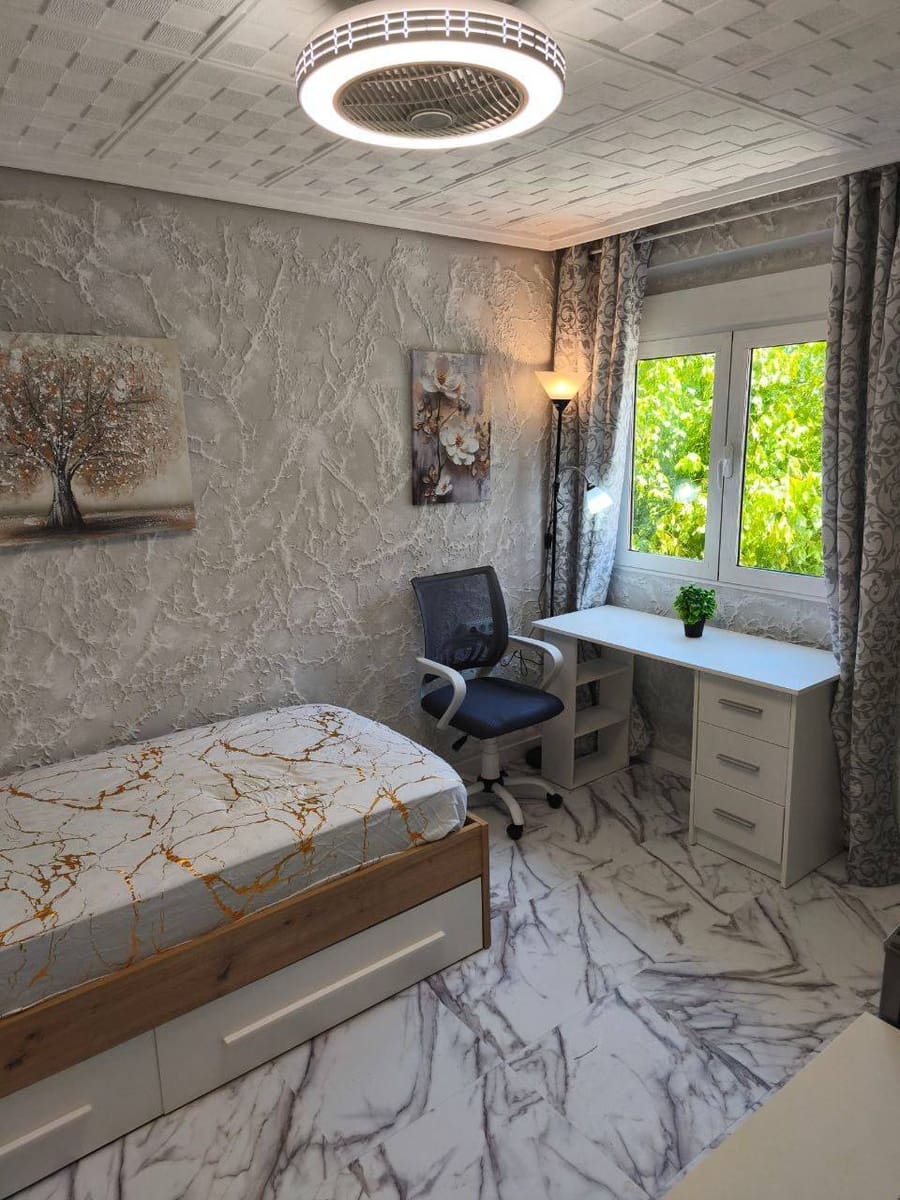 5 Zimmer Wohnung zu verkaufen in Xirivella - 234.000 € (Ref: 9721725)