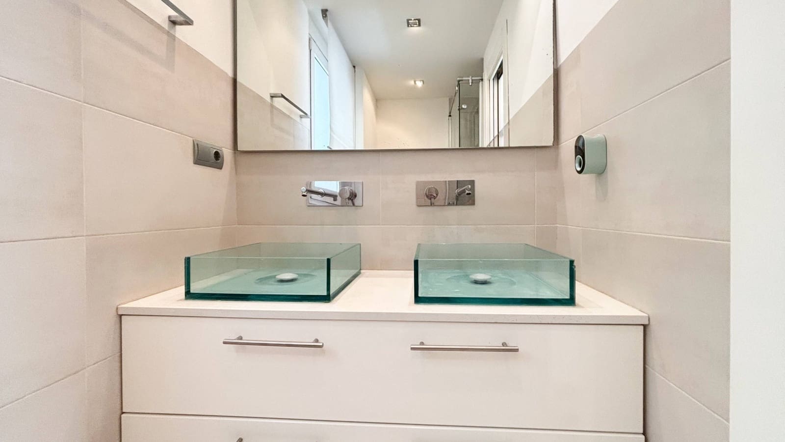 Piso de 2 habitaciones en València ciudad en venta - 340.000 € (Ref: 9738581)