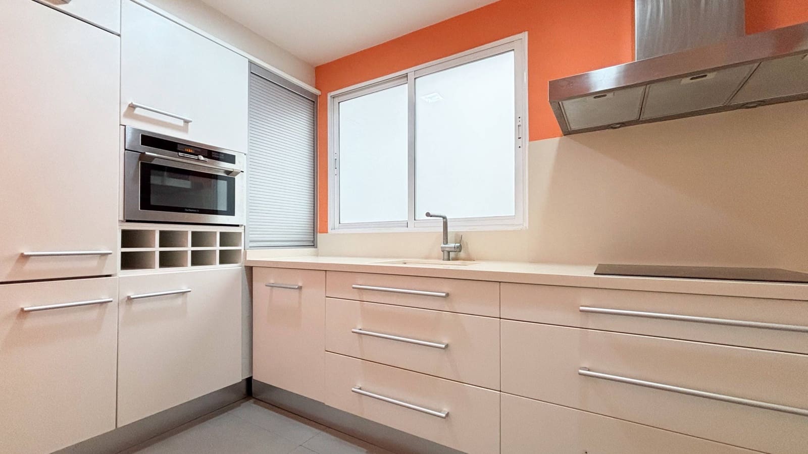 Piso de 2 habitaciones en València ciudad en venta - 340.000 € (Ref: 9738581)