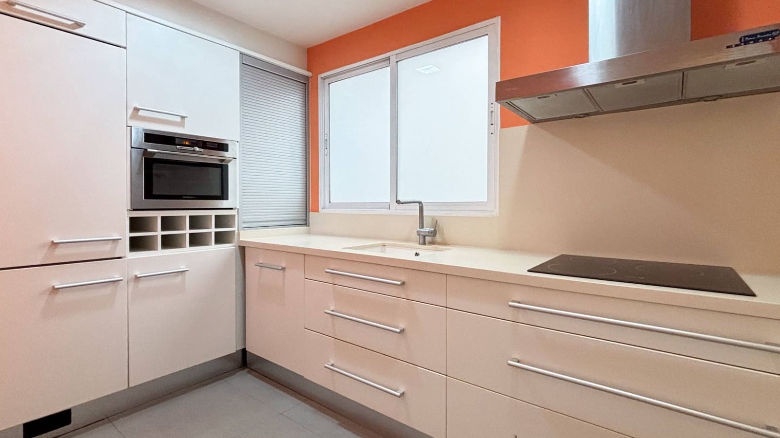 Piso de 2 habitaciones en València ciudad en venta - 340.000 € (Ref: 9738581)