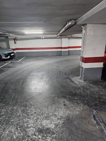 Garaż na sprzedaż w Arrancapins, Miasto Walencja - 28 000 € (Ref: 9780581)