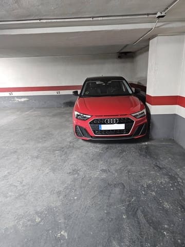 Garage til salg i Arrancapins, Valencia by - € 28.000 (Ref: 9780581)