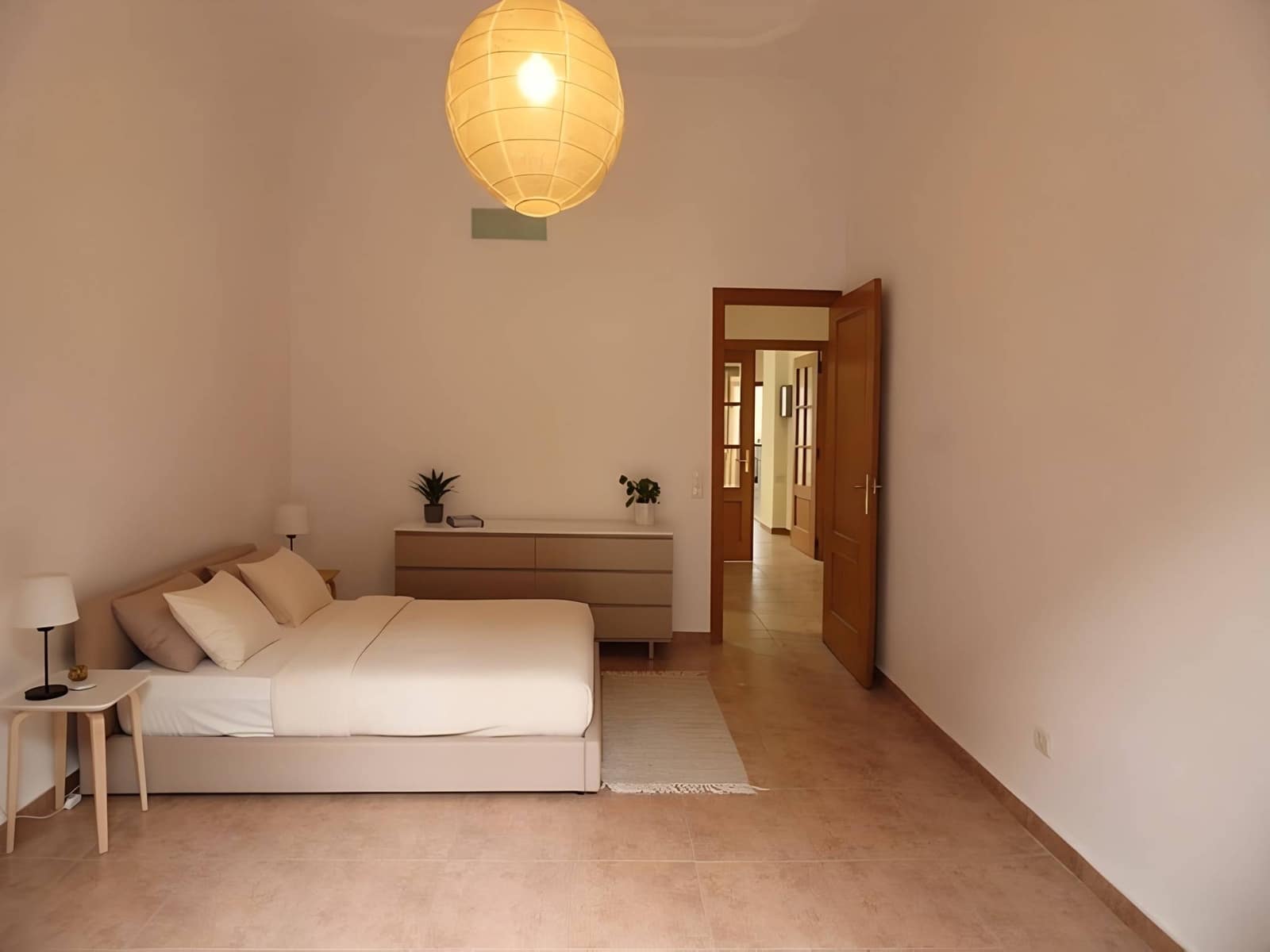 2 slaapkamer Flat te huur in Valencia stad - € 1.300 (Ref: 9783157)