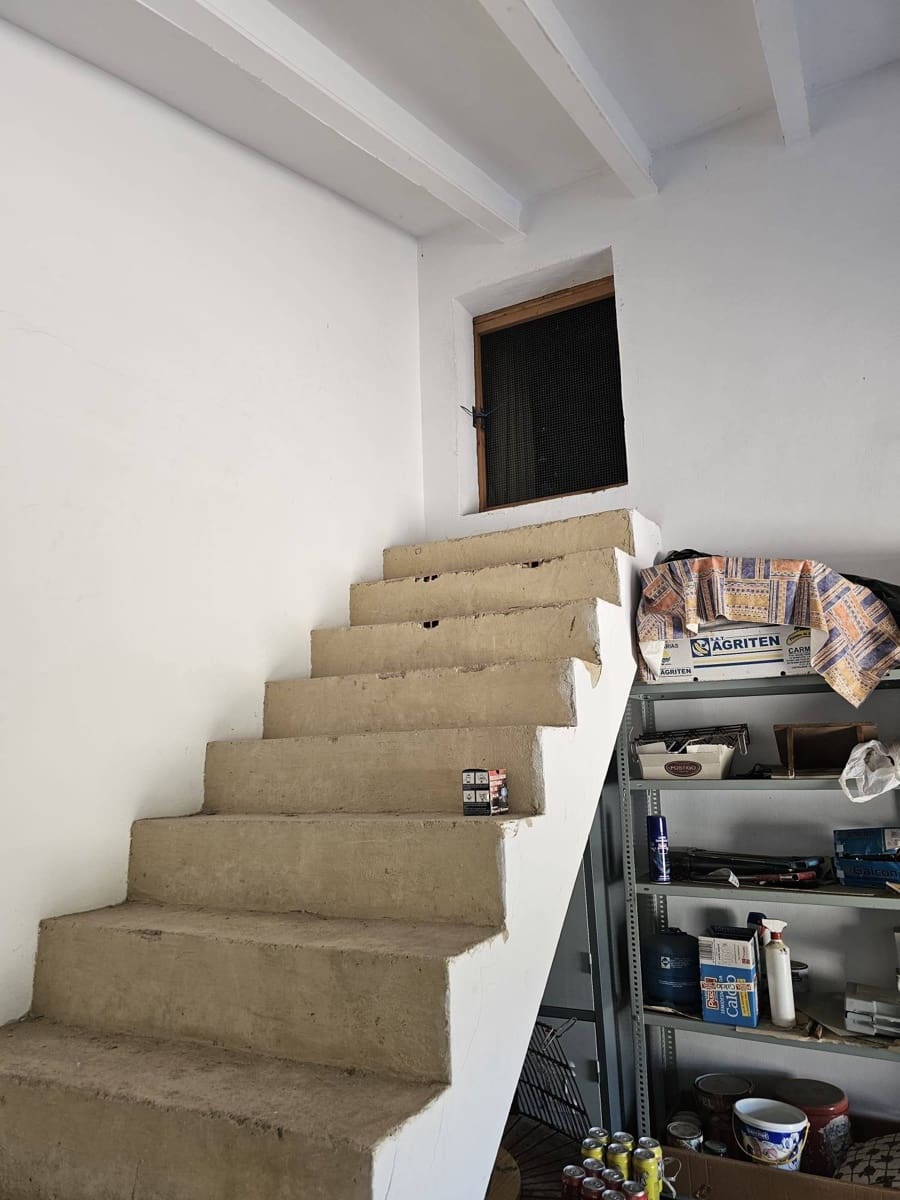 2 sypialnia Finka/Dom wiejski na sprzedaż w Oliva z basenem garażem - 210 000 € (Ref: 9783158)