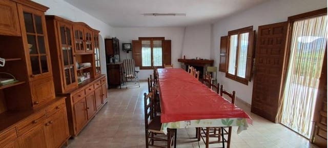 2 sypialnia Finka/Dom wiejski na sprzedaż w Oliva z basenem garażem - 210 000 € (Ref: 9783158)