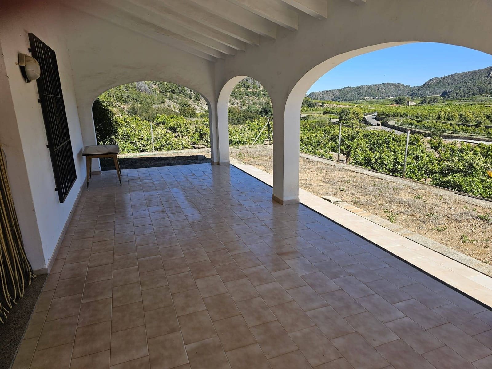 2 sypialnia Finka/Dom wiejski na sprzedaż w Oliva z basenem garażem - 210 000 € (Ref: 9783158)