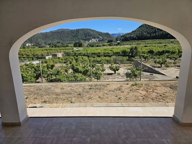 2 sypialnia Finka/Dom wiejski na sprzedaż w Oliva z basenem garażem - 210 000 € (Ref: 9783158)